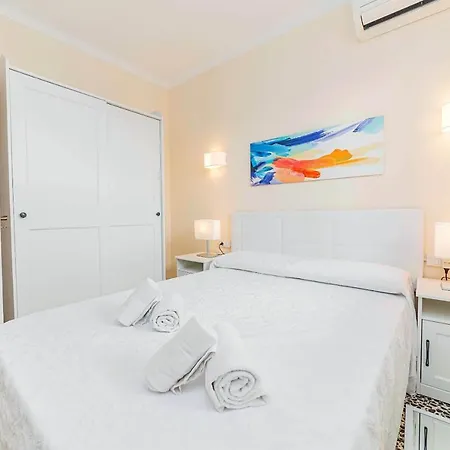 Seafront Voramar 31 By Sealand *